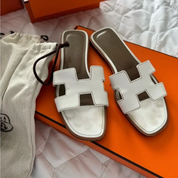 HERMES Oran Sandal - Picture 2 of 3